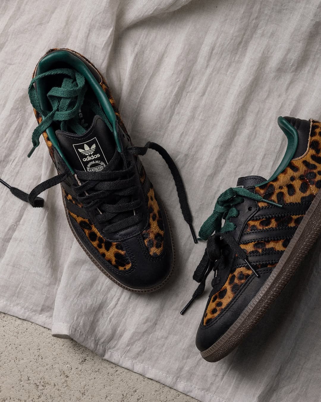 Sneakers Leopard: A Tendência Selvagem Que Domina 2025