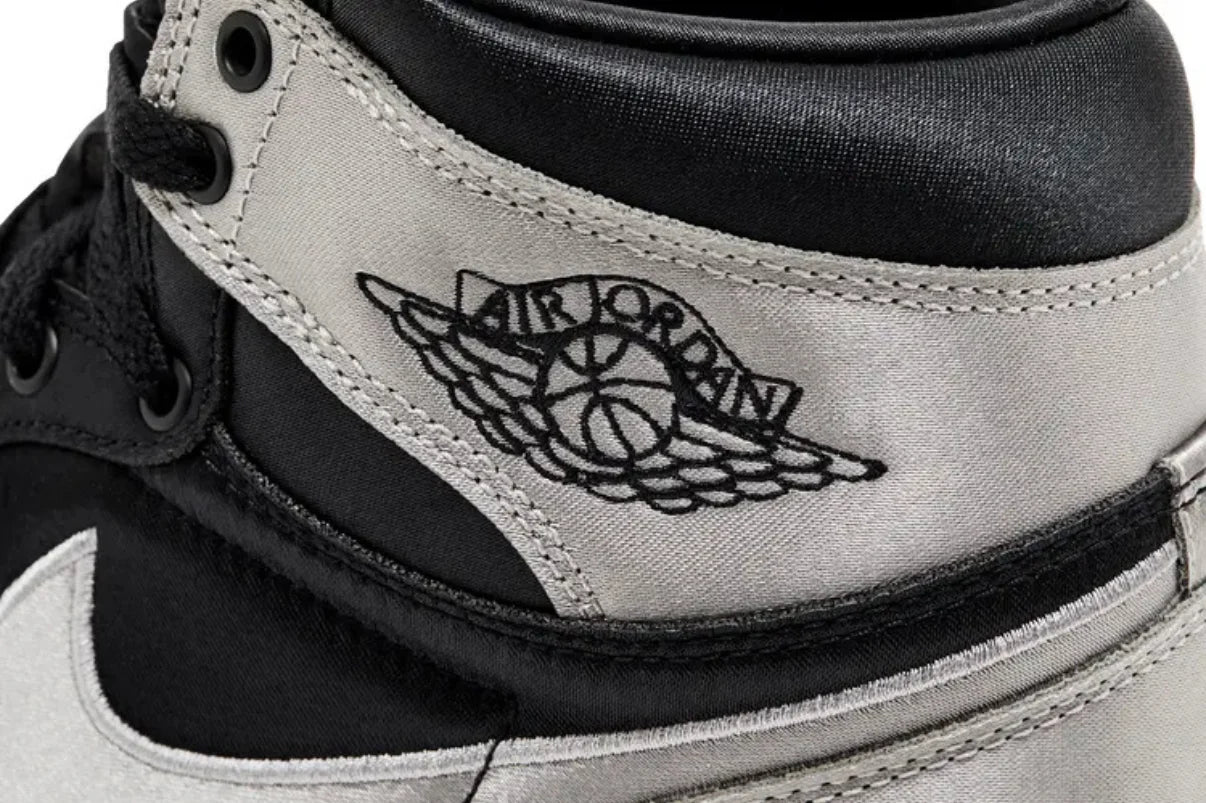 Air Jordan 1 Retro High OG &