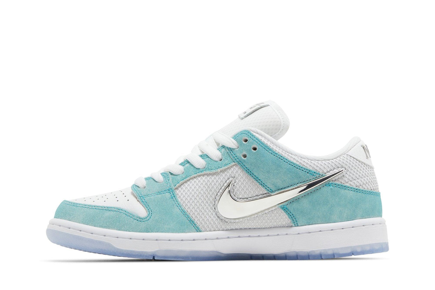 April Skateboards x Nike SB Dunk Low Turbo Green Azul