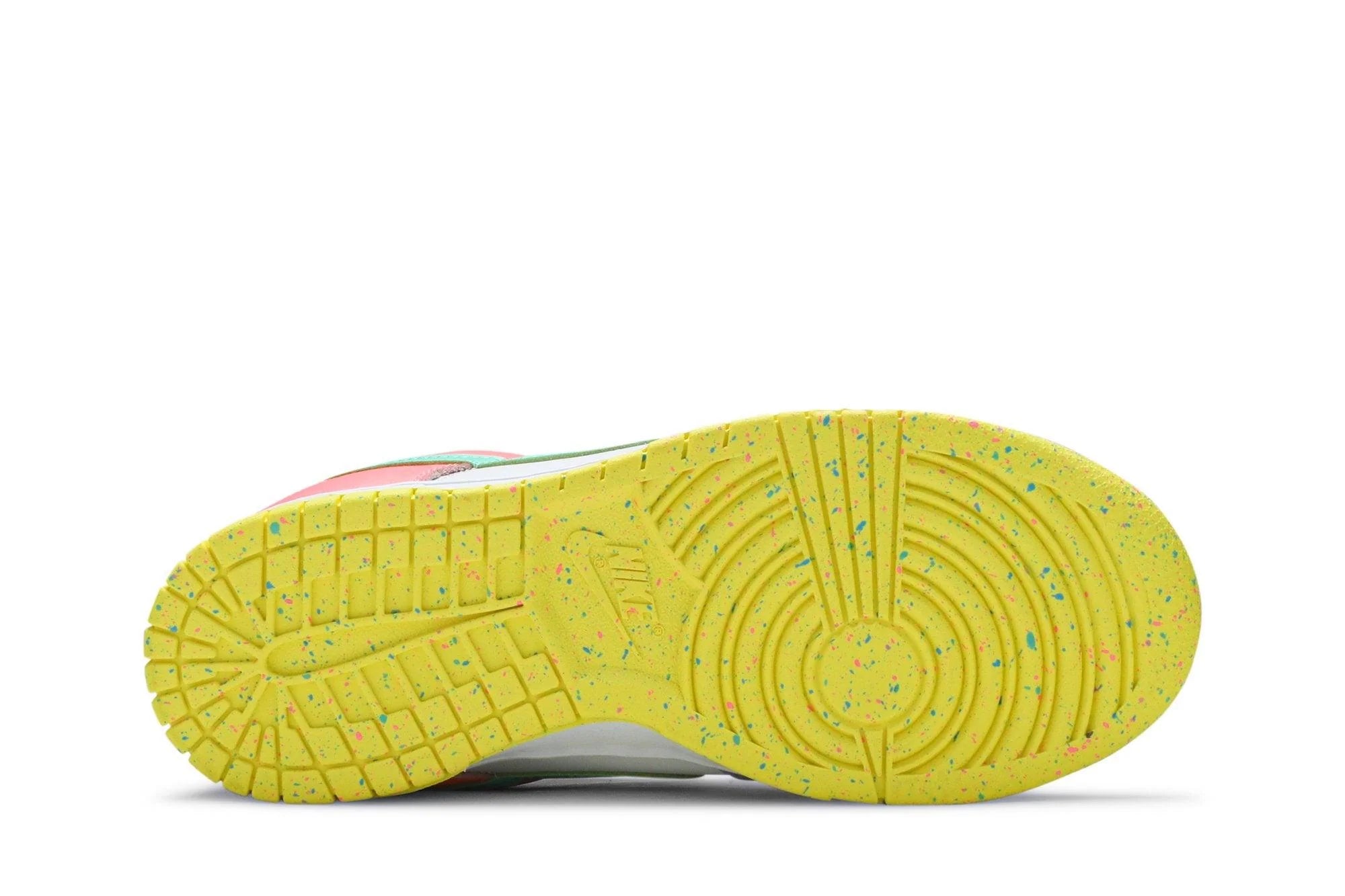 Nike Dunk Low Easter Feminino Colorido