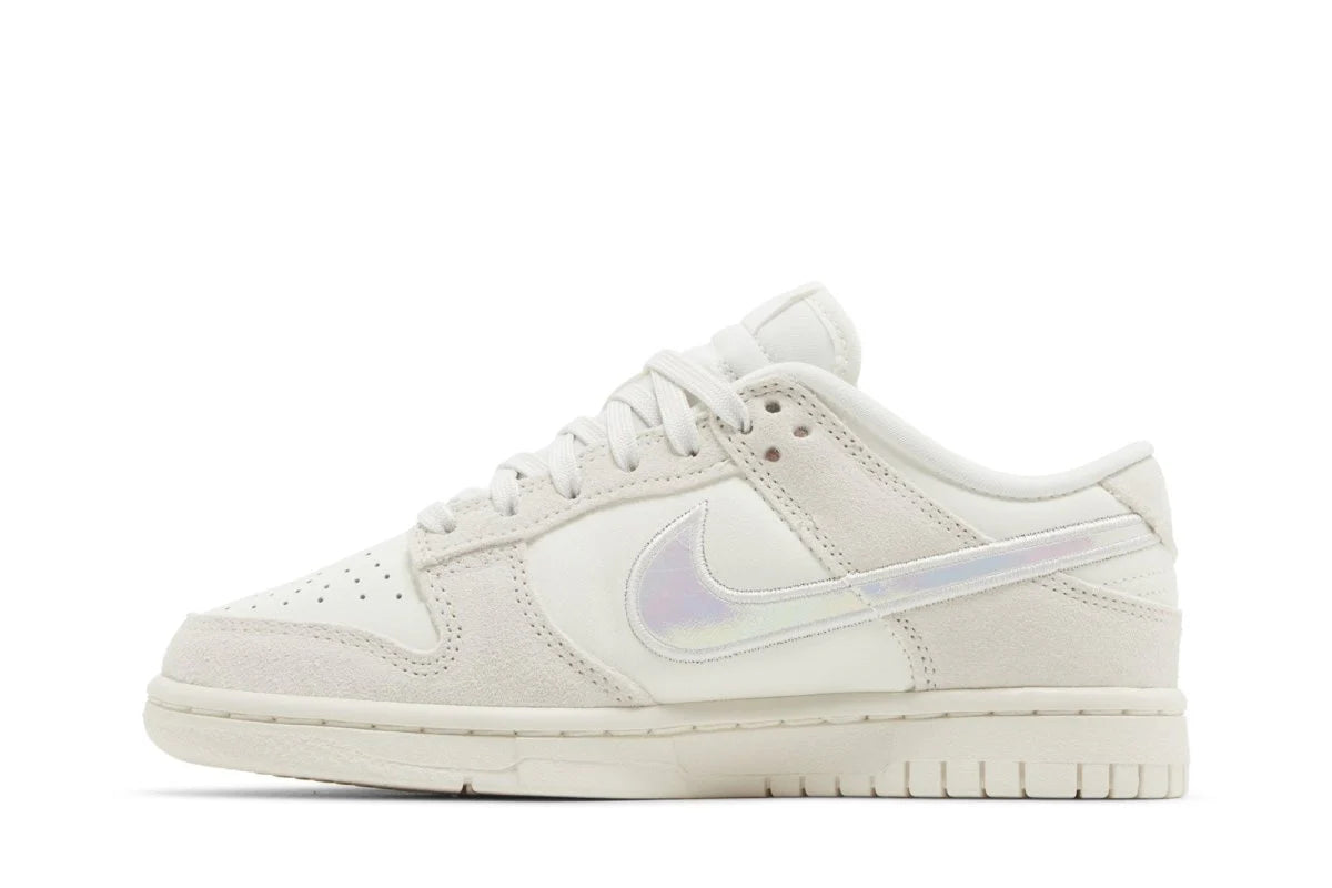 Nike Dunk Low Iridescent Swoosh Bege