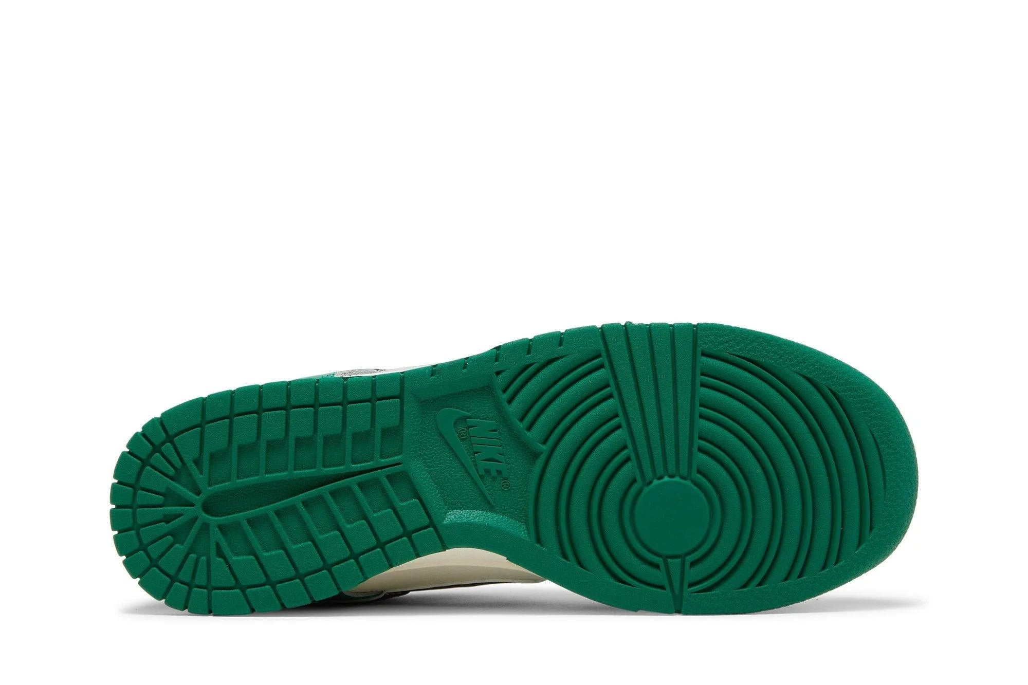 Nike Dunk Low SE Lottery Verde