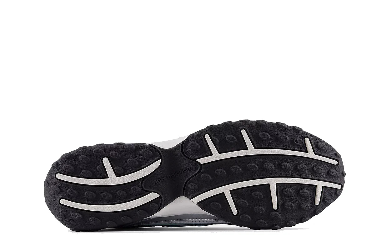 New Balance 204L Light Silver Metallic Prata