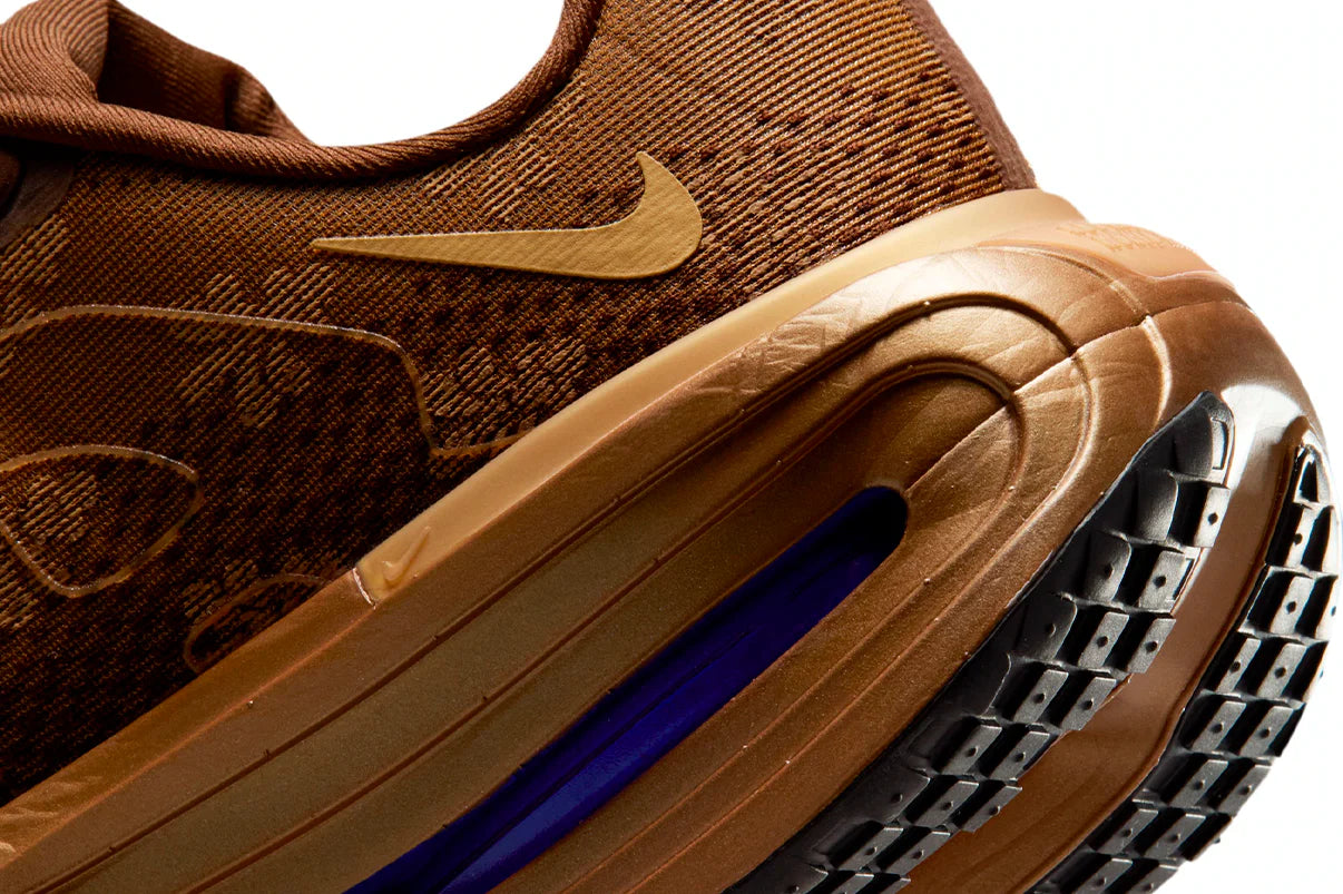 Nike Vomero Premium Flat Stout Marrom