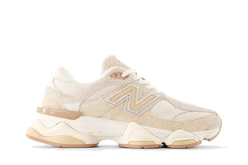 New Balance 9060 Bisque Sea Salt Bege