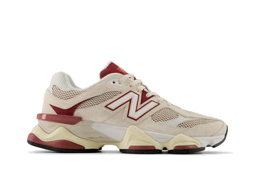 New Balance 9060 'Linen Burgundy' Bege