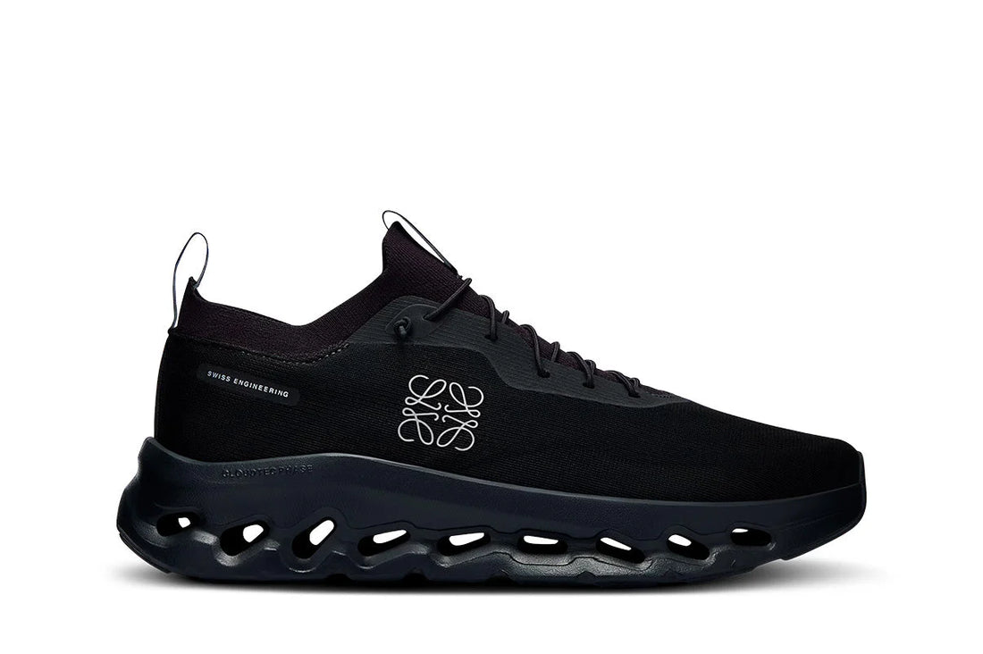 On Running Cloudtilt Loewe All Black Preto