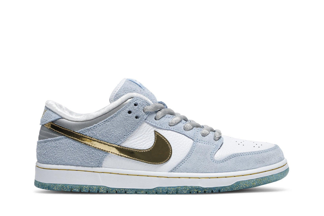 Sean Cliver x Dunk Low SB Holiday Special Azul