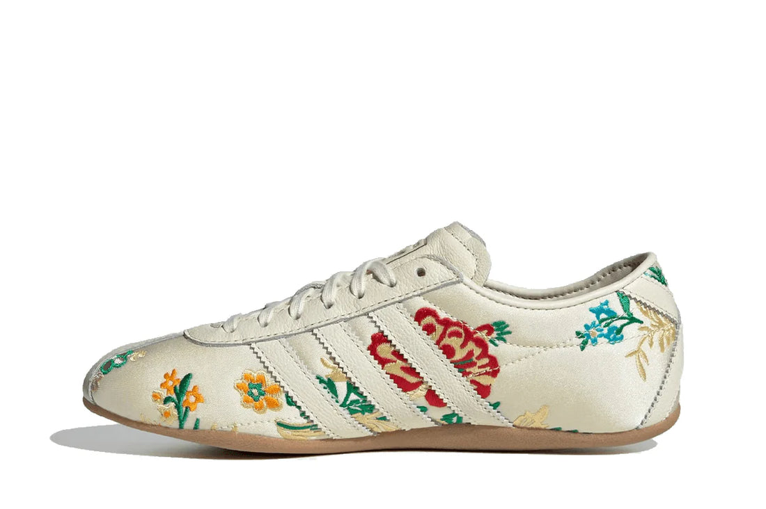 Adidas Tokyo Crew White Floral Embroidery Branco