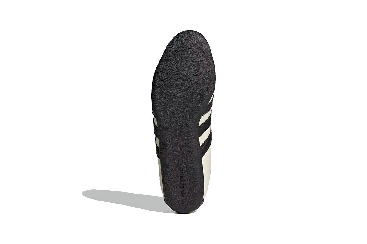 Adidas Tokyo Off White Core Black Branco