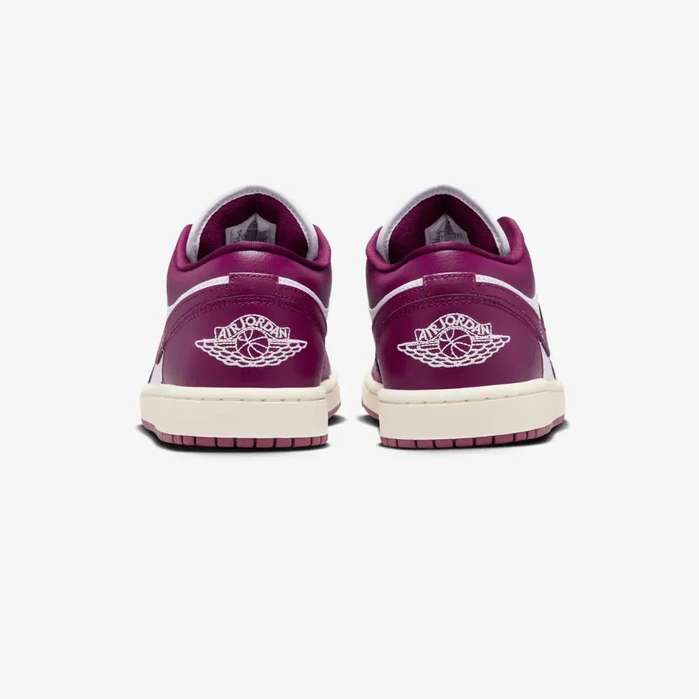 ir Jordan 1 Low Bordeaux Roxo
