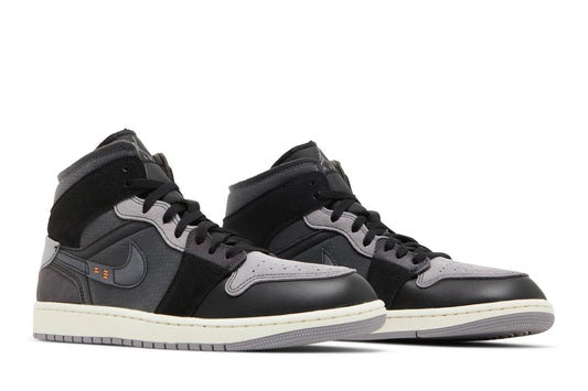 Air Jordan 1 Mid SE Craft Inside Out Black Preto