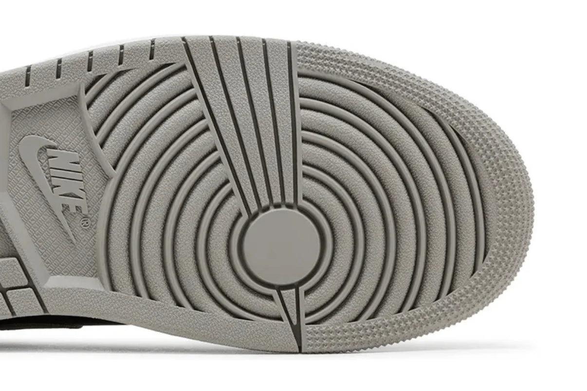 Air Jordan 1 Retro High OG 'Satin Shadow' Prateado