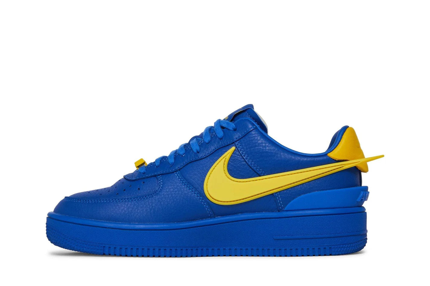 Ambush x Nike Air Force 1 Low Game Royal and Vivid Sulphur Azul