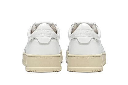 Autry Medalist Low LL15 Branco
