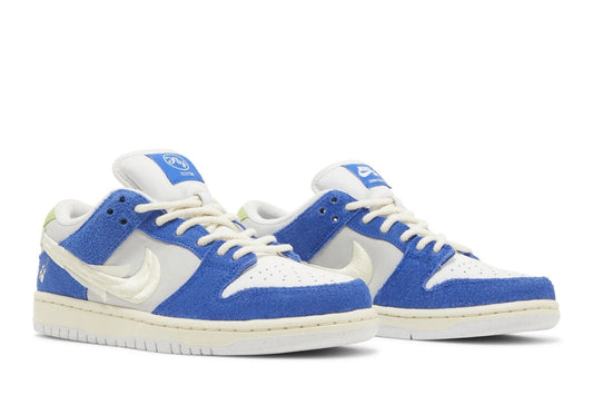 Fly Streetwear x Dunk Low Pro SB 'Gardenia' Azul