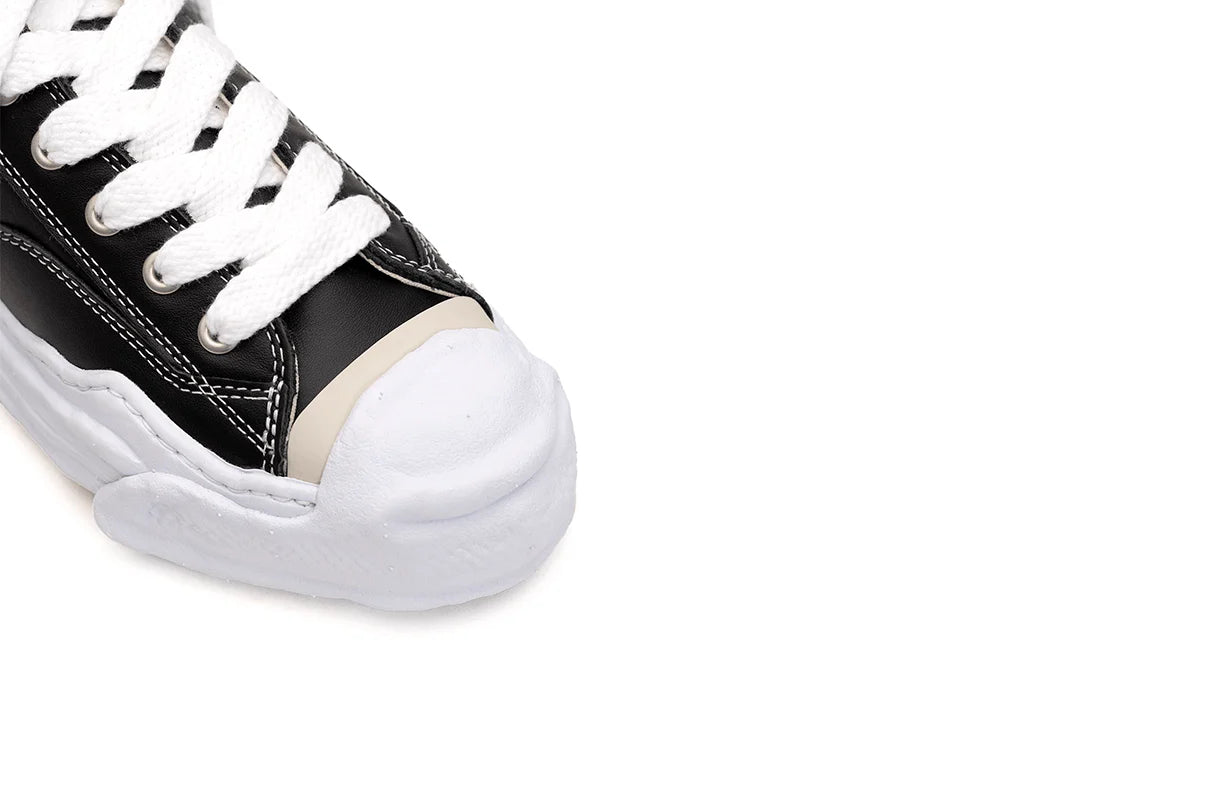 Maison Mihara Yasuhiro &quot;Hank&quot; OG Sole Leather Low-top Preto/Branco