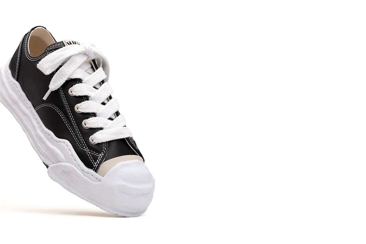 Maison Mihara Yasuhiro &quot;Hank&quot; OG Sole Leather Low-top Preto/Branco