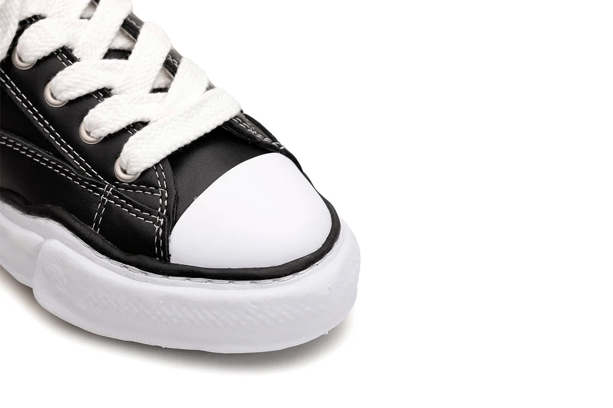 Maison Mihara Yasuhiro &quot;PETERSON&quot;OG Sole Leather Low-top Black Preto/Branco