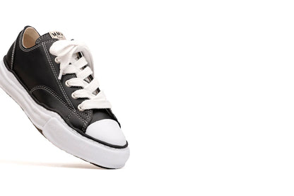 Maison Mihara Yasuhiro &quot;PETERSON&quot;OG Sole Leather Low-top Black Preto/Branco