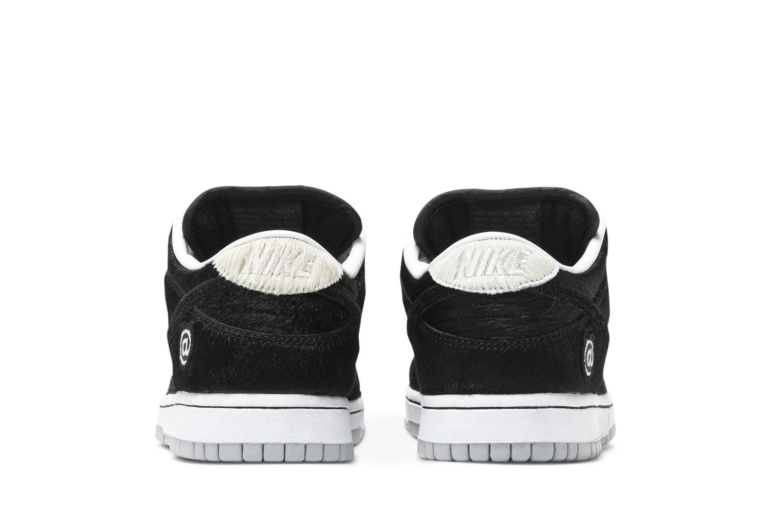 Medicom Toy x Nike SB Dunk Be@rbrick Preto