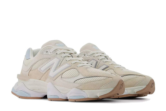 New Balance 9060 Bisque Frosted Glass Bege