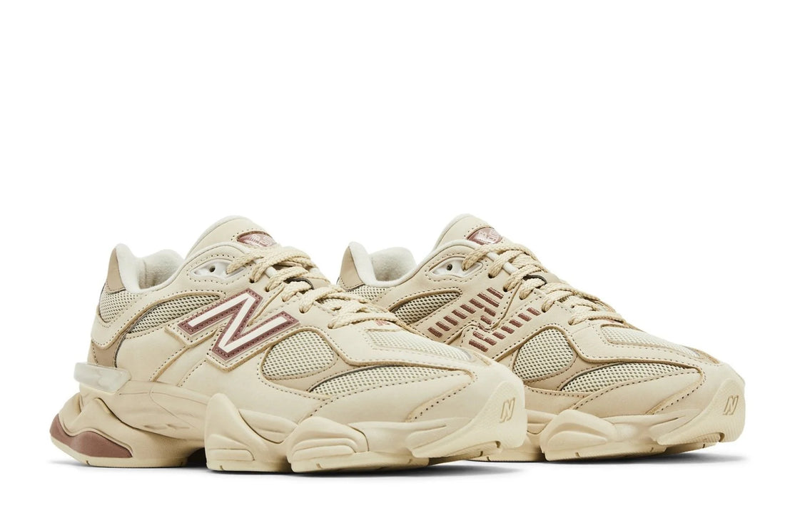 New Balance 9060 Bone Sparrow Marrom