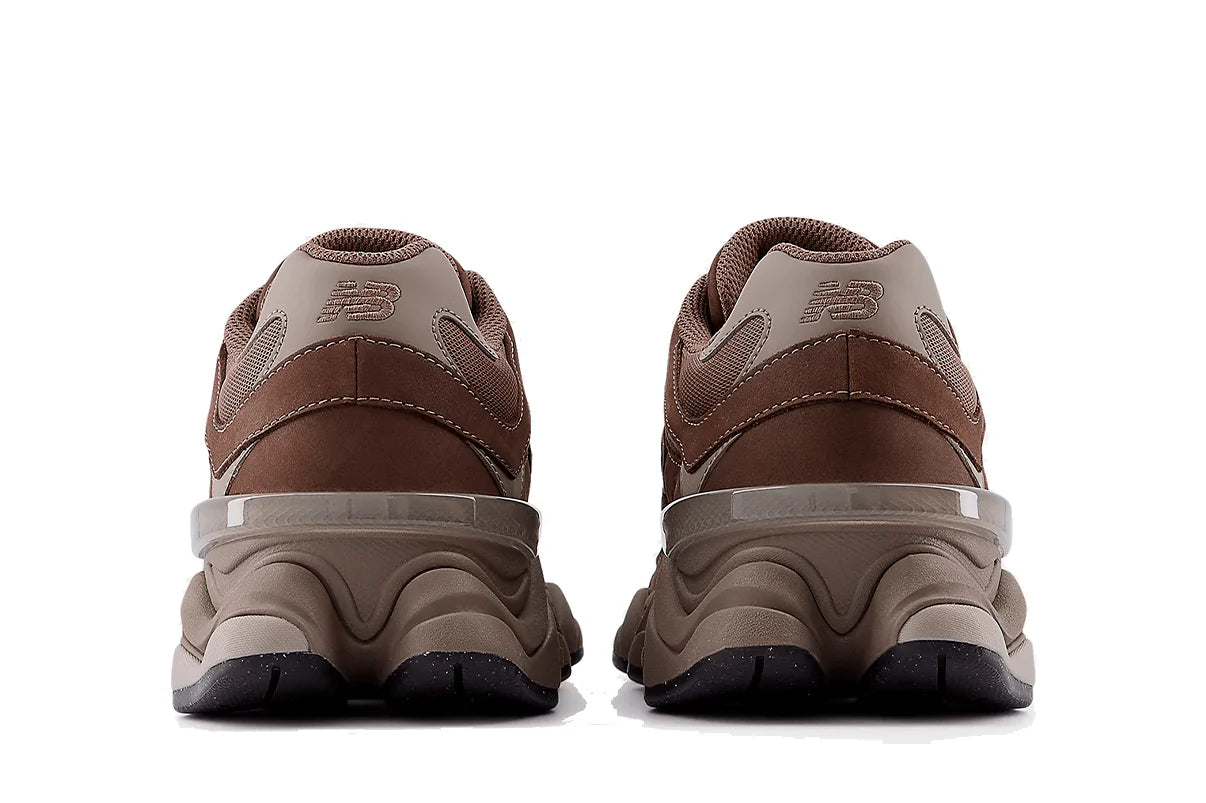 New Balance 9060 Cortado Marrom