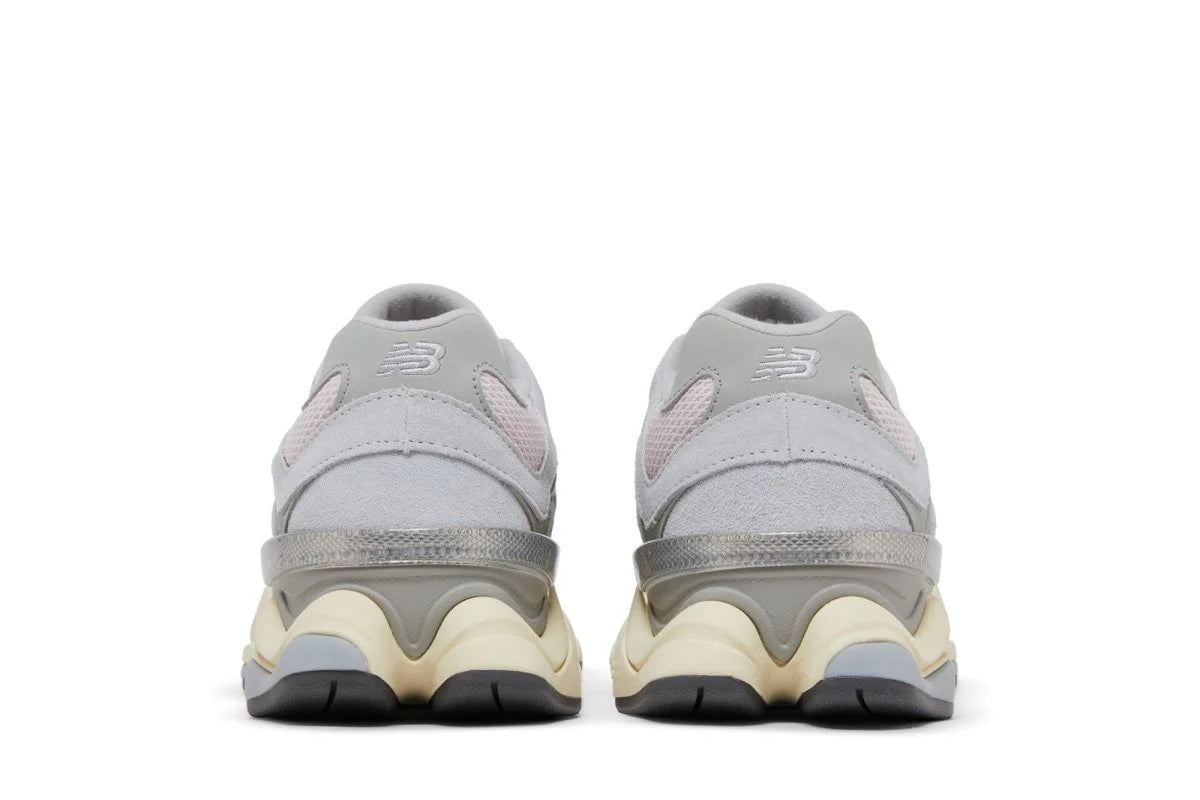 New Balance 9060 Pink Granite Silver Metallic Silver Cinza