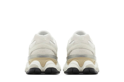New Balance 9060 Sea Salt Moonbeam Branco