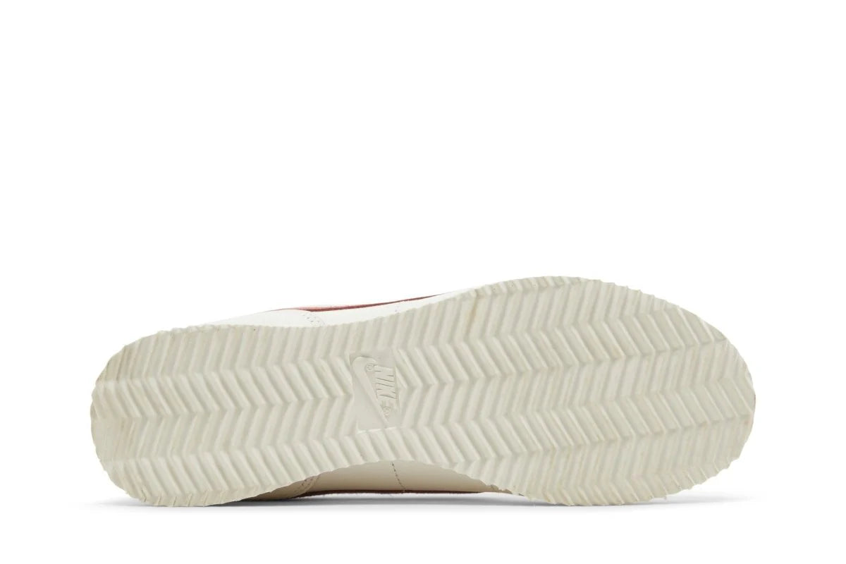 Nike Cortez Valentine's Day Branco