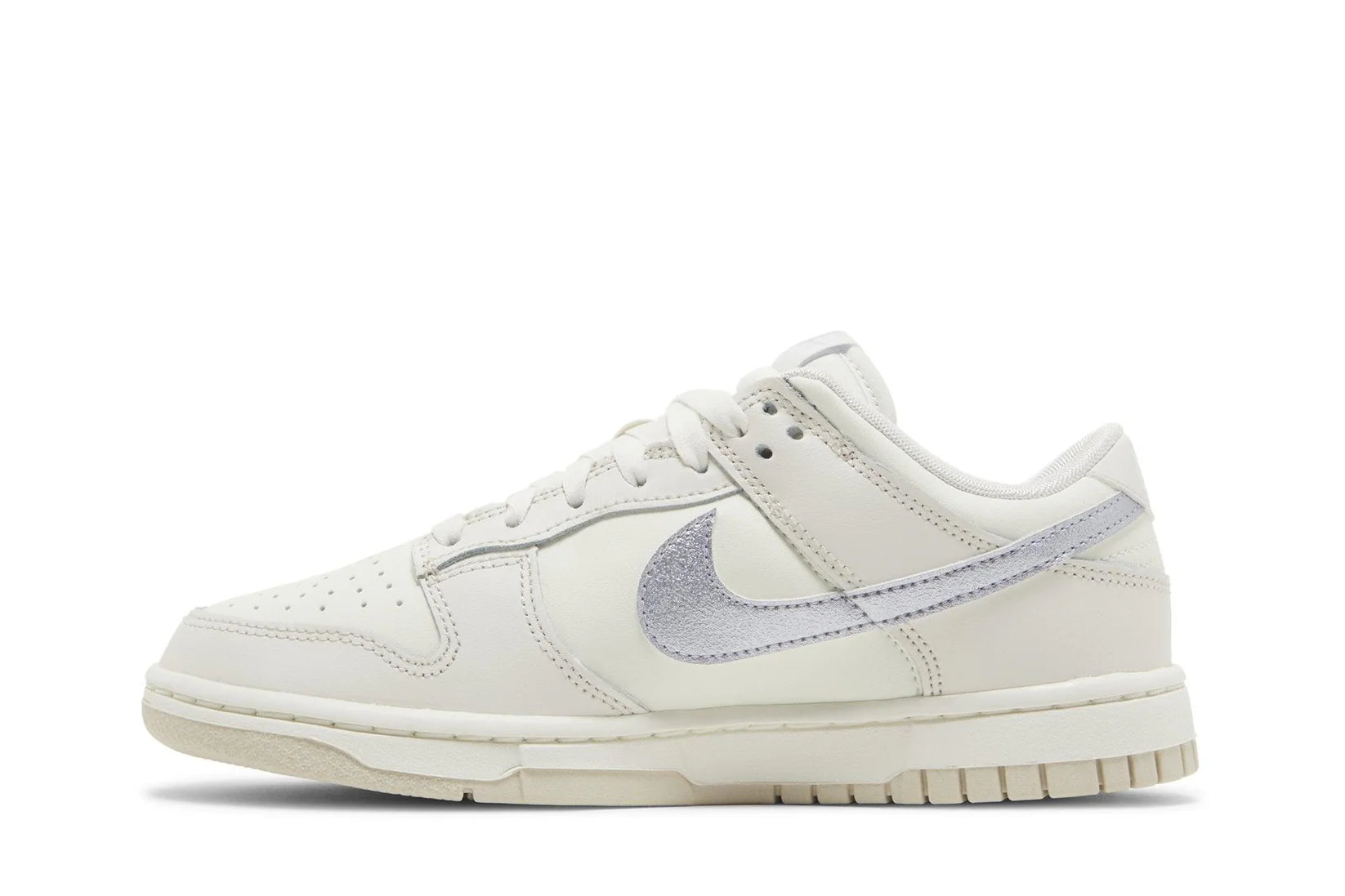 Nike Dunk Low Oxygen Purple Branco