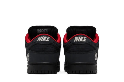Nike SB Dunk Low Supreme 94 Black Preto