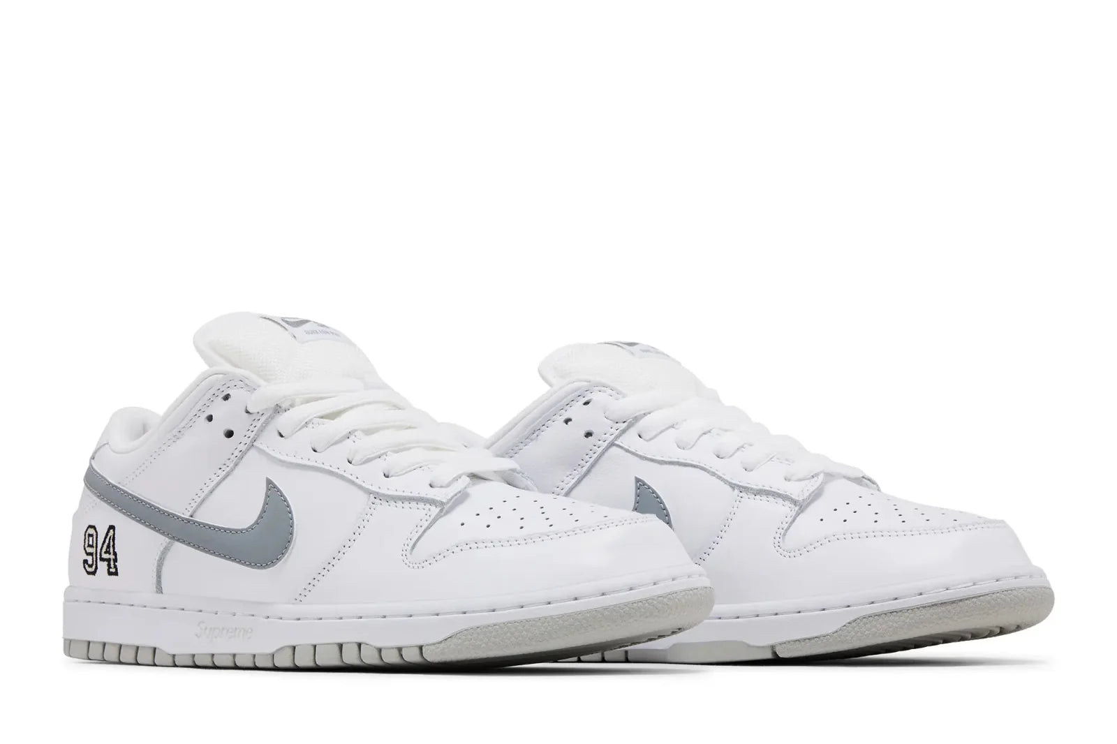 Nike SB Dunk Low Supreme 94 White Metallic Silver Branco