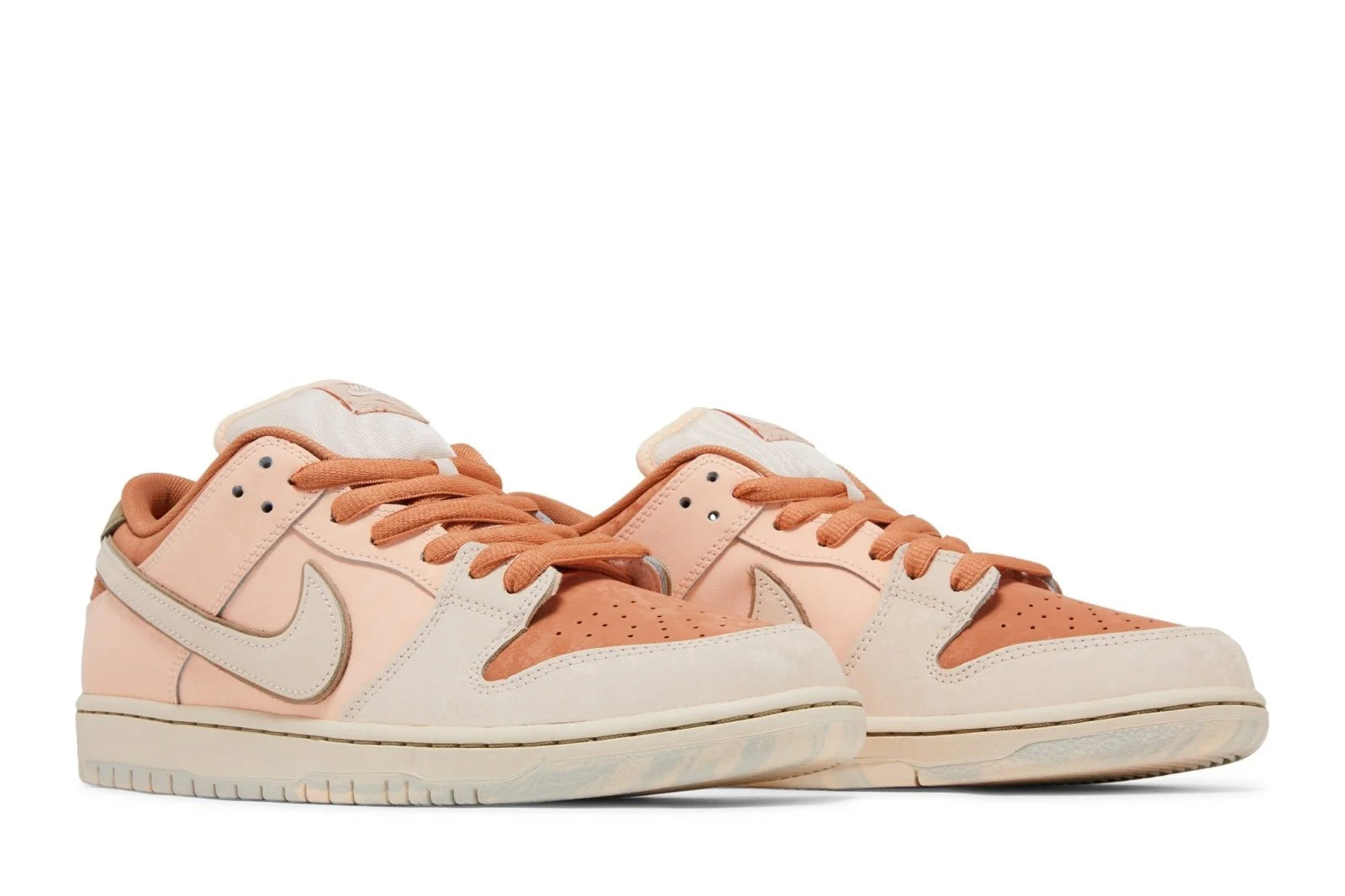 Nike Sb Dunk Low Trocadéro Gardens Marrom