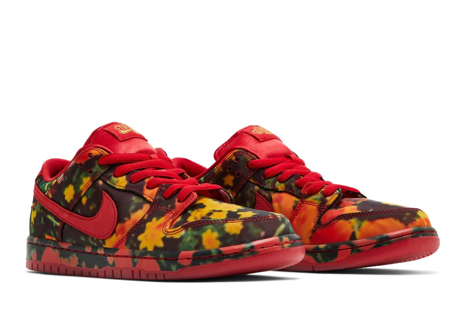 Nike Sb Dunk Low x The Wizard of OZ Poppy Field Vermelho