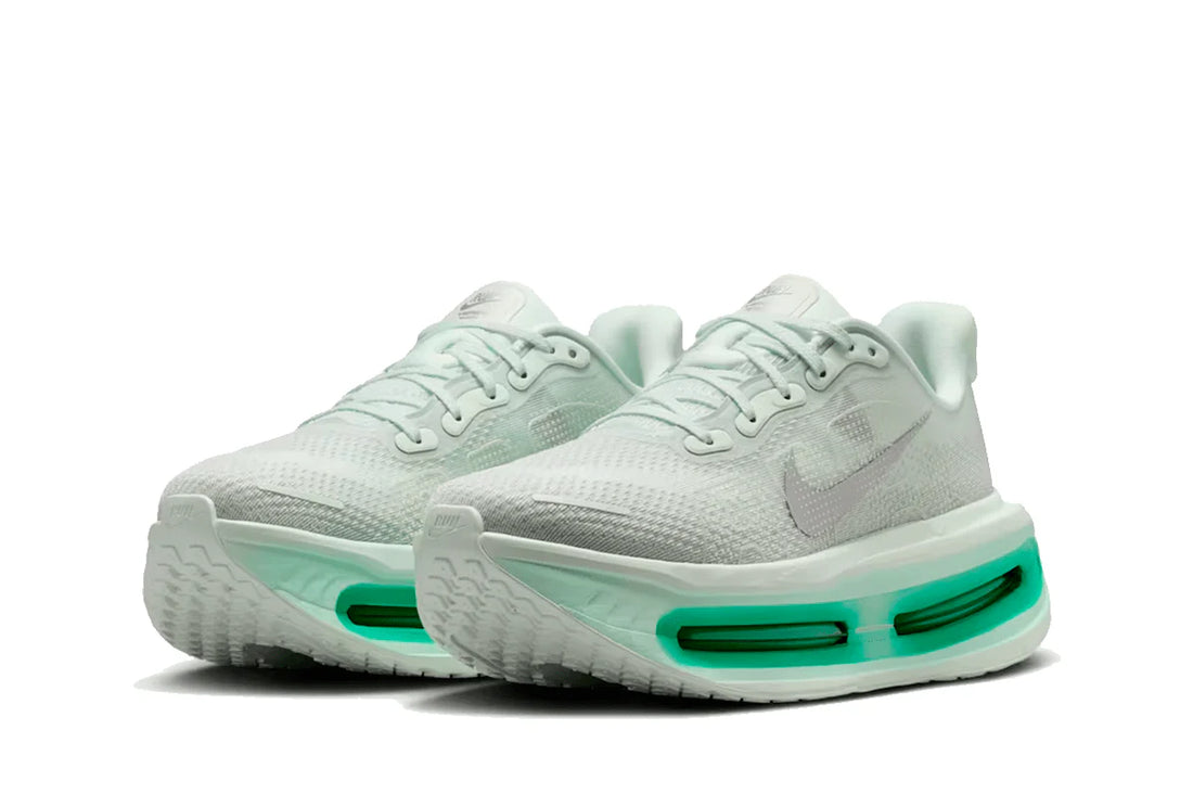 Nike Vomero Premium Barely Green Verde