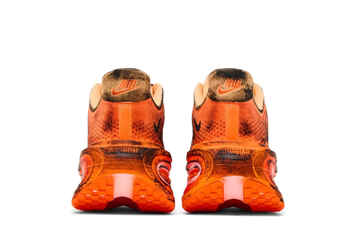 Nike Vomero Premium x Melitta Baumeister Total Orange Laranja