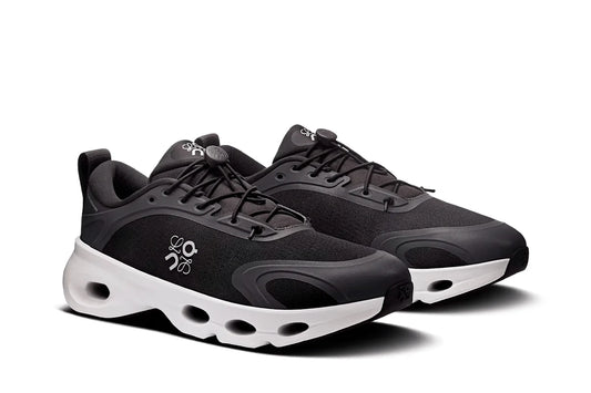 On Running Cloudsolo Loewe Black/White Preto