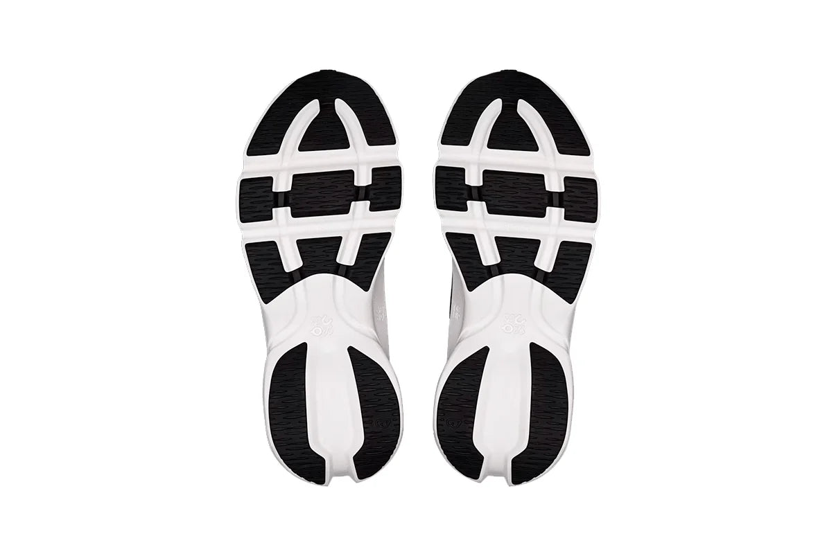 On Running Cloudsolo Loewe Black/White Preto