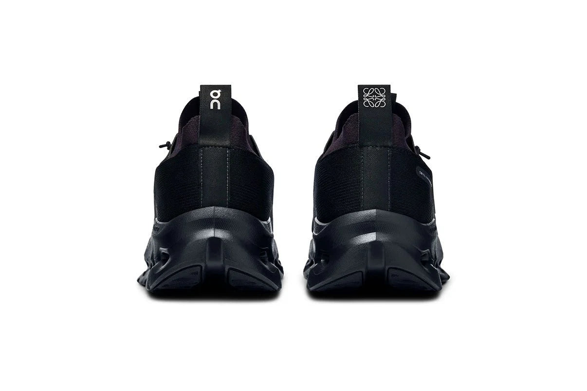 On Running Cloudtilt Loewe All Black Preto