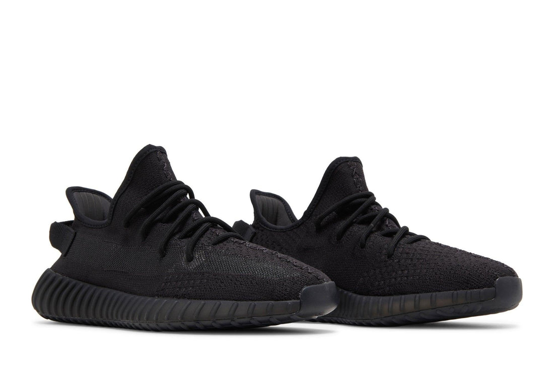 Yeezy Boost 350 V2 Onyx Preto