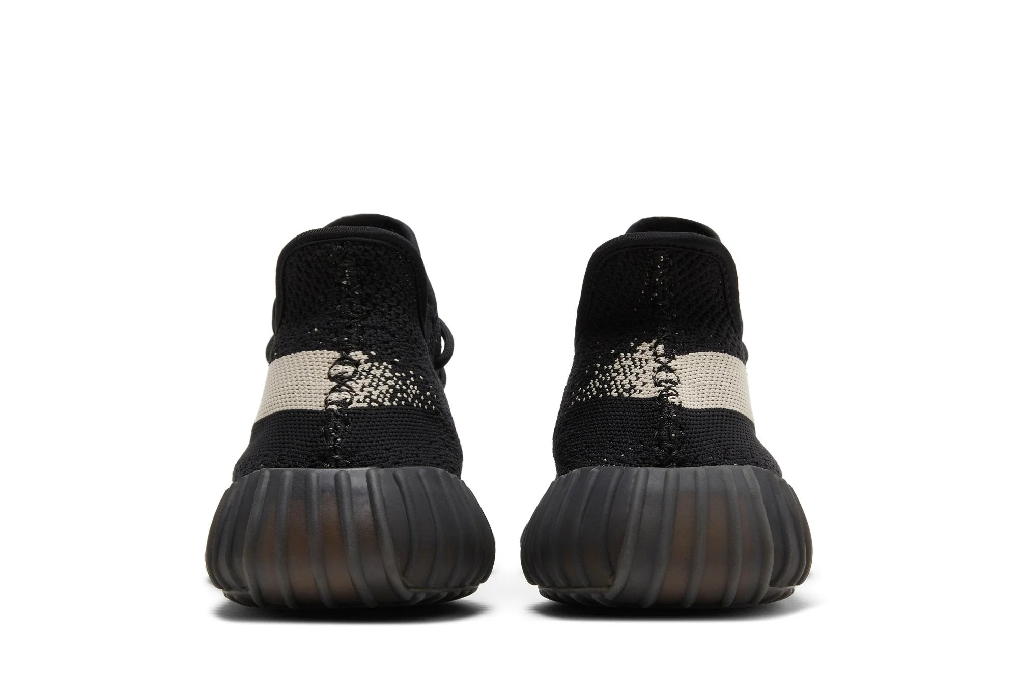 Yeezy Boost 350 V2 Oreo Preto